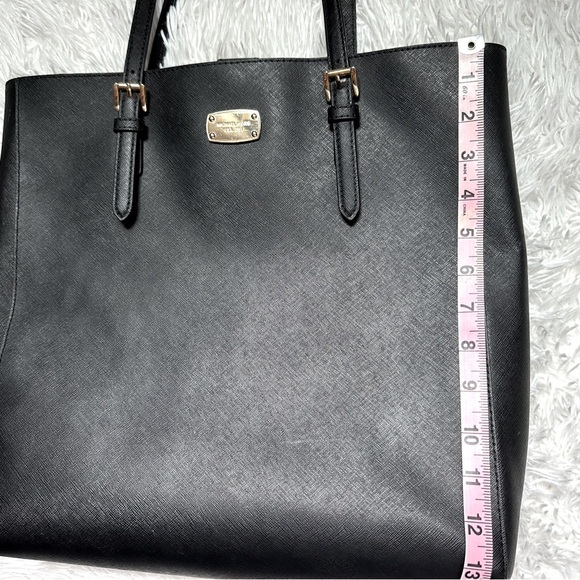 Michael Kors Black Saffiano Leather Shoulder Tote | Gold Hardware - Picture 15 of 16